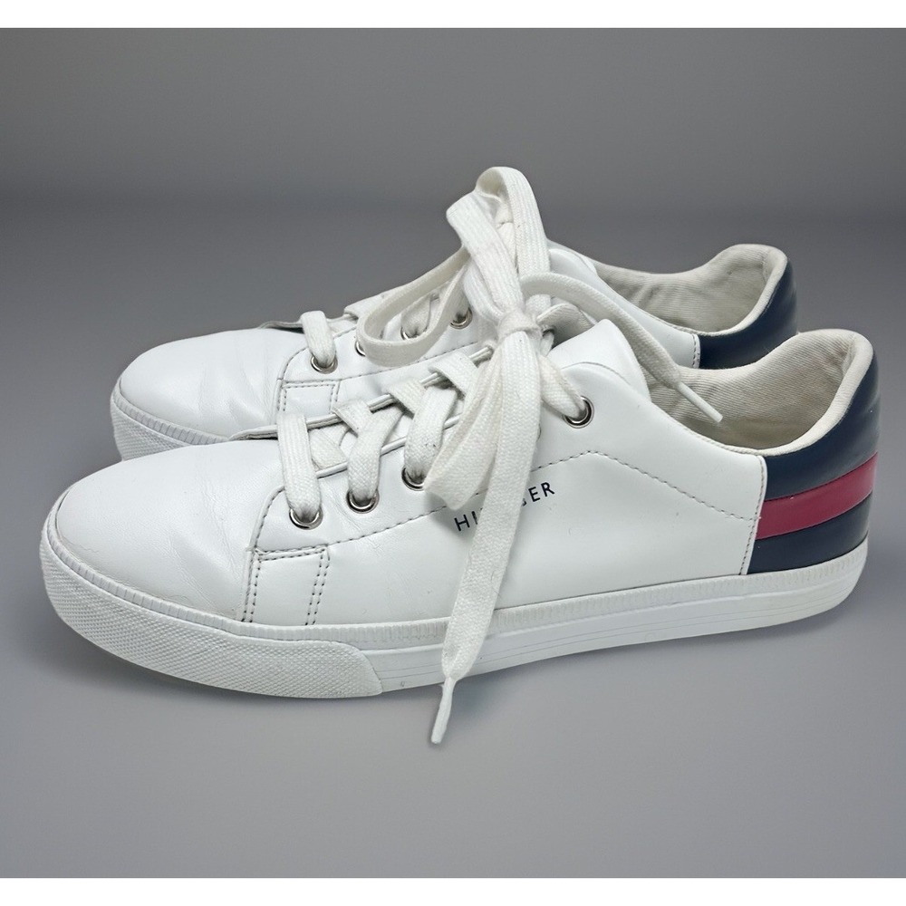 Tommy Hilfiger Women's Sz 7.5 White  Laddin PU Leather Sneakers